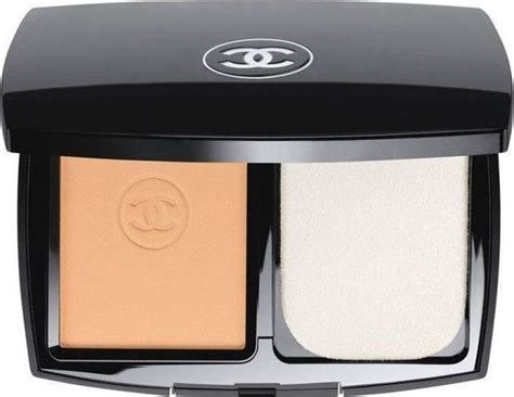 compact foundation chanel|chanel foundation 30 beige.